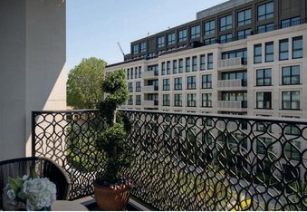 Balcony overlooking Chelsea Barracks