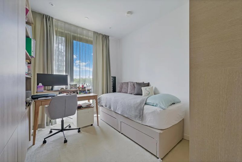 Bedroom with desk