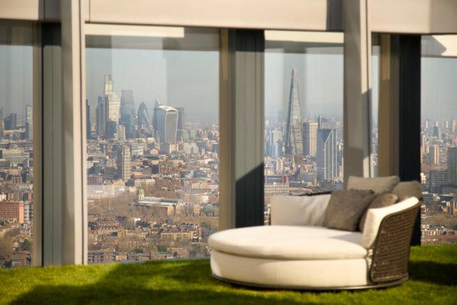 Residents' sky lounge